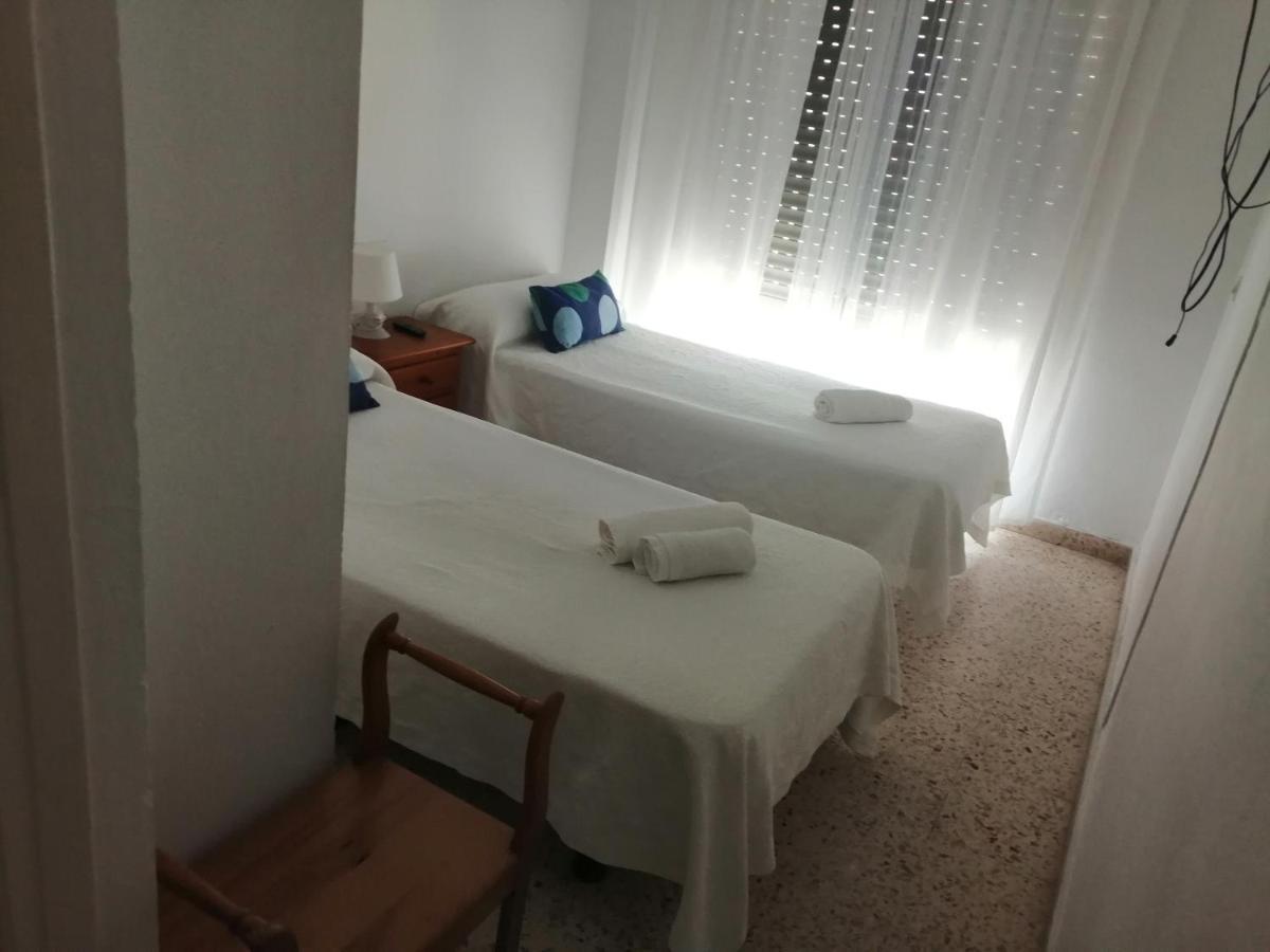 Hostal La Parada Hotel Huelva Ngoại thất bức ảnh