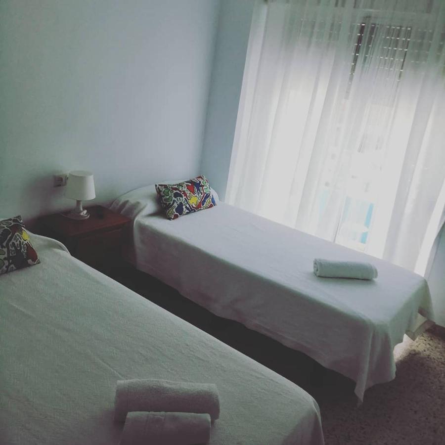 Hostal La Parada Hotel Huelva Ngoại thất bức ảnh